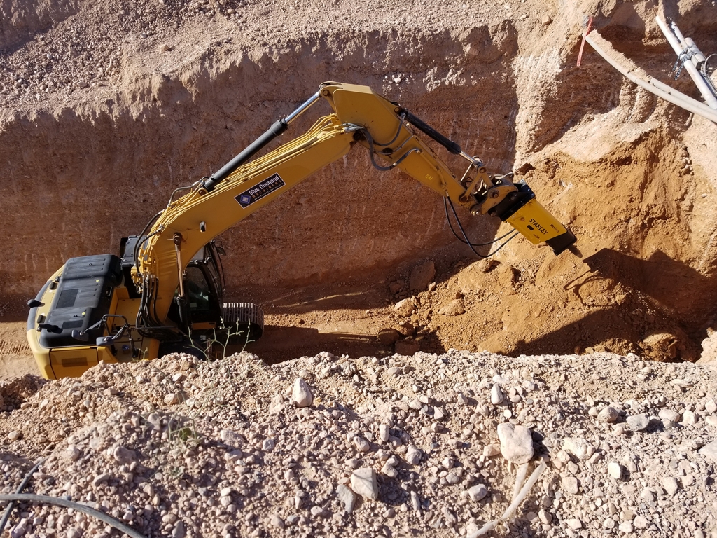 A closer look at one of our Caterpillar 320EL Excavators out in Southern Highlands working on a storm drain with one of our new Stanley Infrastructure MBX308 attachments.